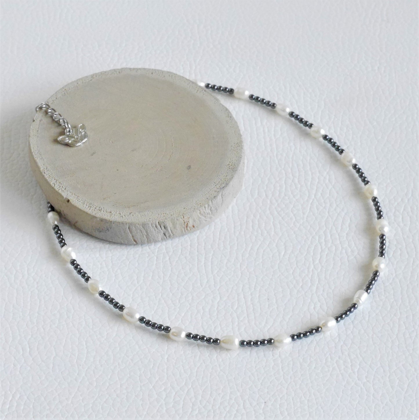 Choker Perle di Fiume e Ematite - Cris by Cristiana