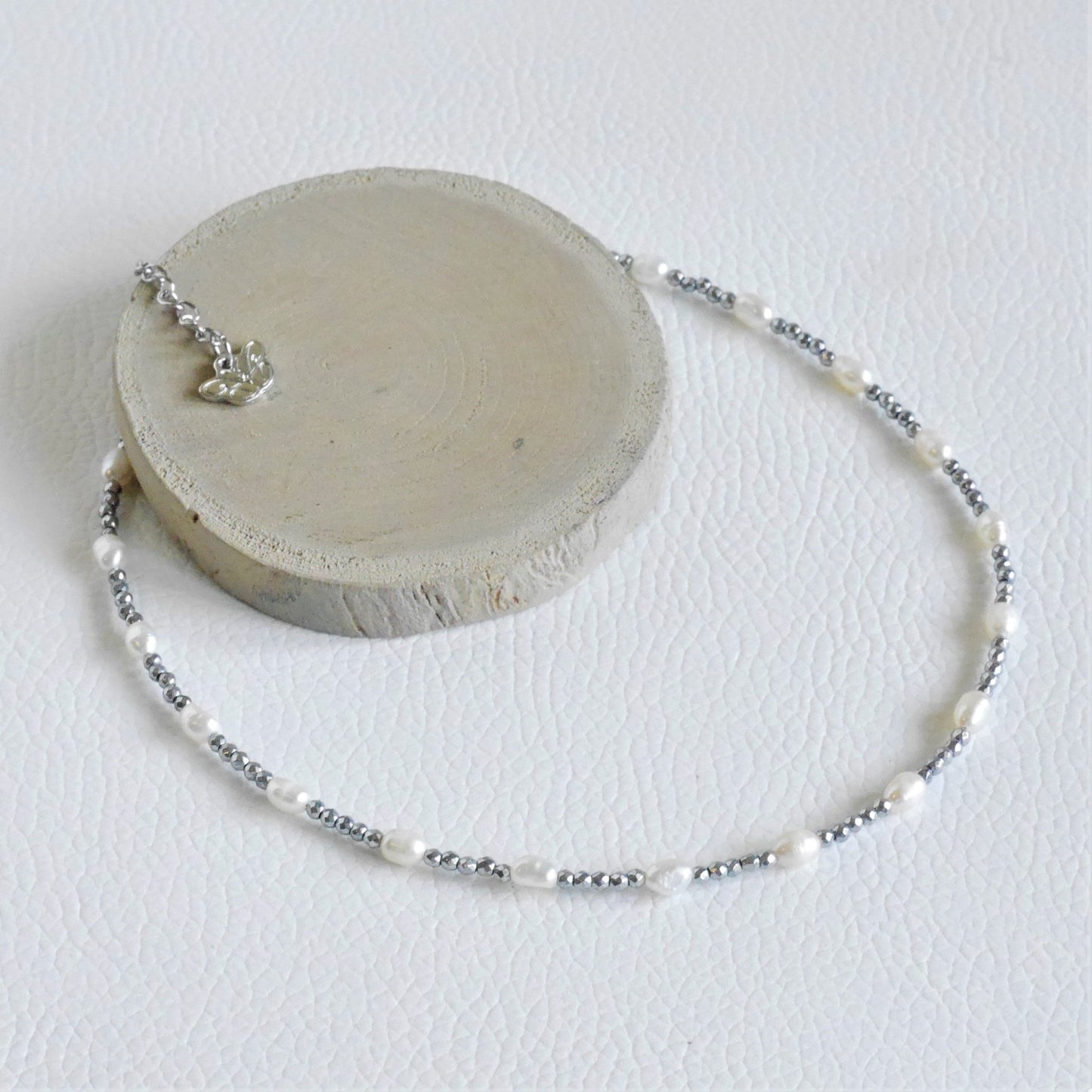 Choker Perle di Fiume e Ematite - Cris by Cristiana
