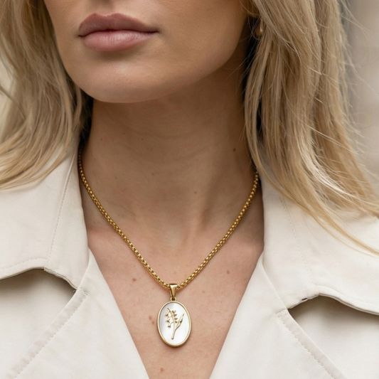 Birth Flowers Madreperla